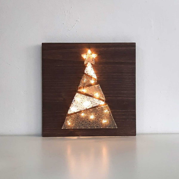 Fadenbild "Weihnachtsbaum"