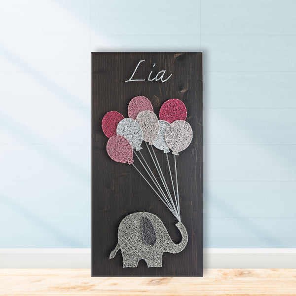 Fadenbild "Elefant mit Ballons und Name"