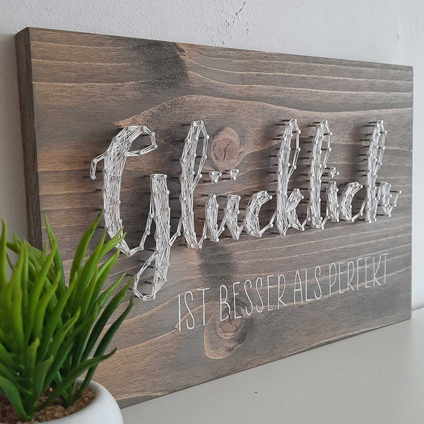 Fadenbild DIY-Set "Glücklich ist besser als perfekt"