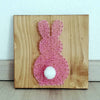 Fadenbild "Hase mit Puschelschwanz"